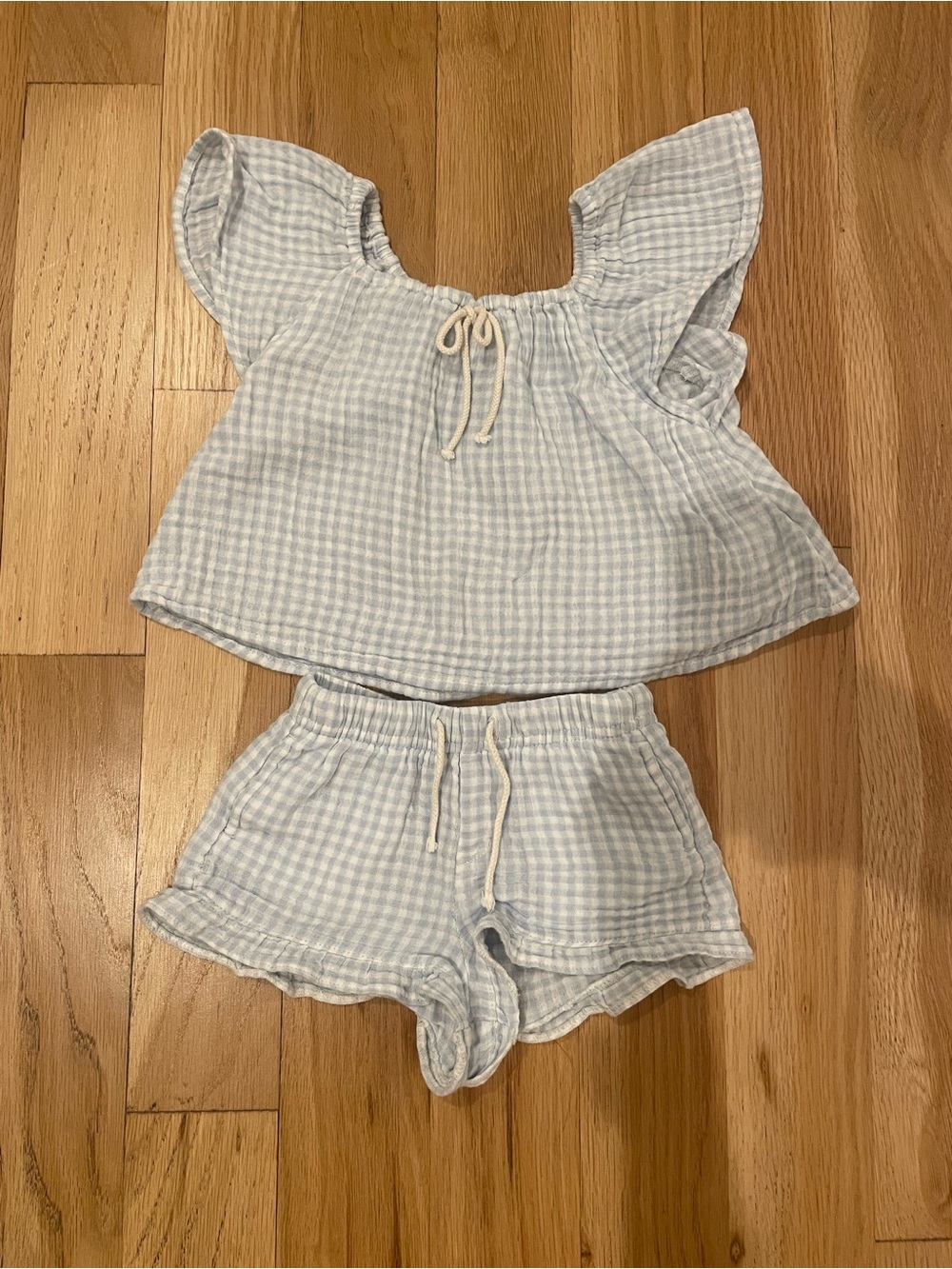 Toddler Girl Light Blue Gingham Flutter Sleeve Top & Shorts Set